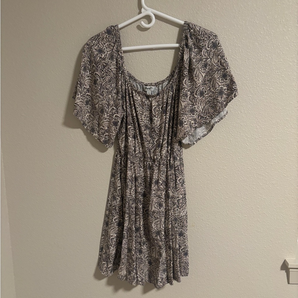 Wrangler Retro romantic flutter sleeve dress size small